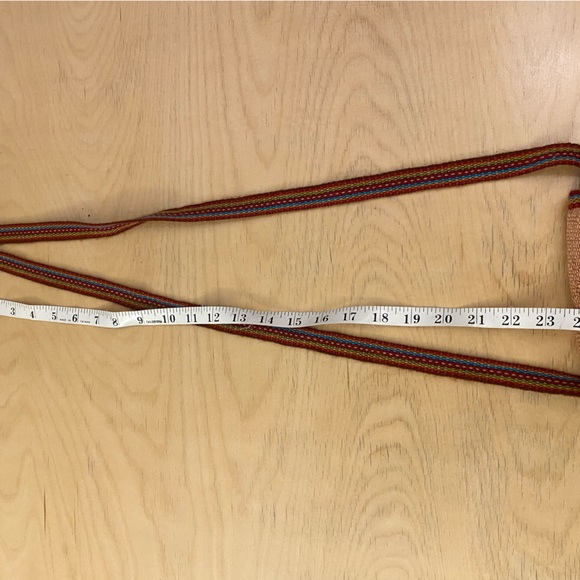 NWOT Red knit purse - Picture 7 of 8